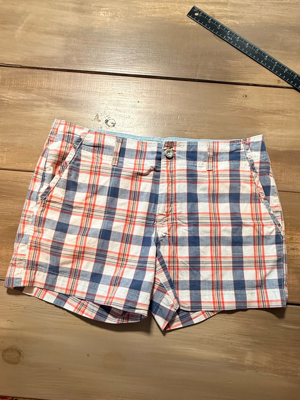 Levi’s California Plaid Cotton Stretch Shorts Red White Blue Casual Summer - Picture 2 of 11